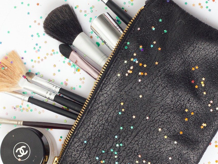 Youngblood Kosmetik punktet mit hochwertigen veganen Produkten Youngblood Kosmetik punktet mit hochwertigen veganen Produkten